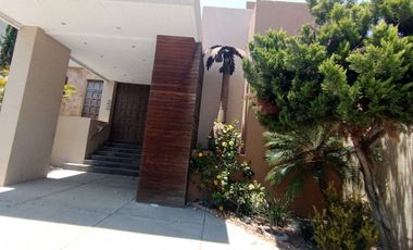 Local Comercial en Venta ave. principal Constituyentes  Corregidora