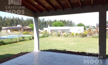 Casa en venta  5 ambientes Barrio cerrado San Matías