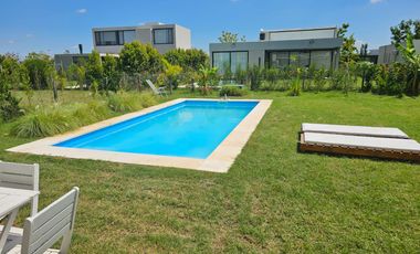Casa Venta o Alq. de 3 dorm en Ceibos, Puertos del Lago