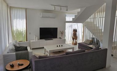 Casa Venta o Alq. de 3 dorm en Ceibos, Puertos del Lago