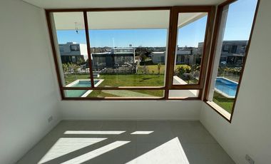 Casa Venta o Alq. de 3 dorm en Ceibos, Puertos del Lago