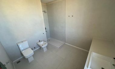 Casa Venta o Alq. de 3 dorm en Ceibos, Puertos del Lago