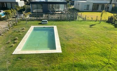 Casa Venta o Alq. de 3 dorm en Ceibos, Puertos del Lago