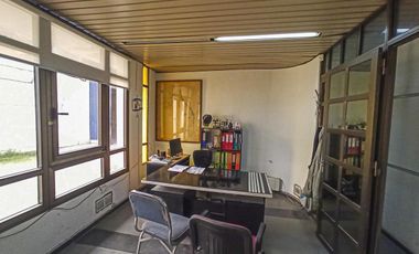 Venta/Permuta Galpon Parabolico Doble Acceso. Barrio Parque, Rosario