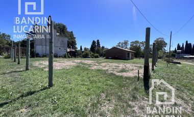Casa a estrenar en Barrio Cerrado sin expensas El Relincho Bosques Souriguez sobre lote de 600 m2.