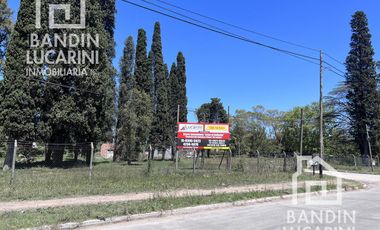 Casa a estrenar en Barrio Cerrado sin expensas El Relincho Bosques Souriguez sobre lote de 600 m2.