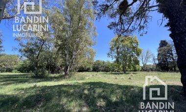 Casa a estrenar en Barrio Cerrado sin expensas El Relincho Bosques Souriguez sobre lote de 600 m2.