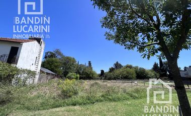 Casa a estrenar en Barrio Cerrado sin expensas El Relincho Bosques Souriguez sobre lote de 600 m2.