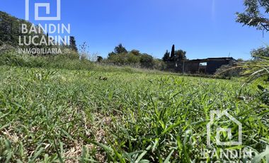 Casa a estrenar en Barrio Cerrado sin expensas El Relincho Bosques Souriguez sobre lote de 600 m2.