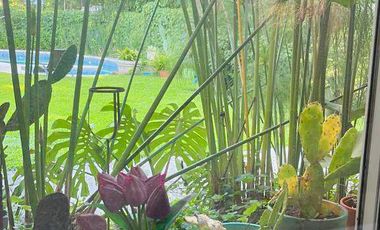 CASA EN 2 PLANTAS 3 DORMITORIOS JARDIN CON PILETA