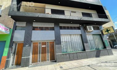 PH 5 AMB. CON LUJOSO DISEÑO EN VENTA - VILLA BALLESTER