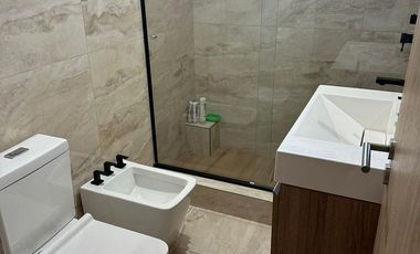PH 5 AMB. CON LUJOSO DISEÑO EN VENTA - VILLA BALLESTER