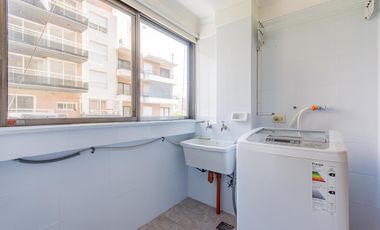 VENTA - Departamento de 3 dormitorios   Comodín  y 2 cocheras - Martin, Rosario. APTO CREDITO