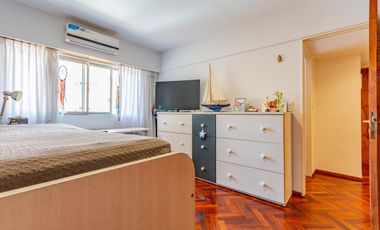 VENTA - Departamento de 3 dormitorios   Comodín  y 2 cocheras - Martin, Rosario. APTO CREDITO