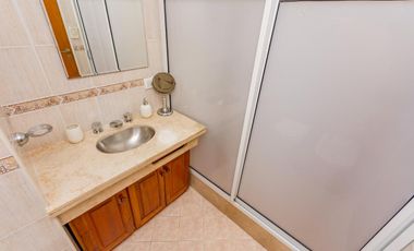 VENTA - Departamento de 3 dormitorios   Comodín  y 2 cocheras - Martin, Rosario. APTO CREDITO