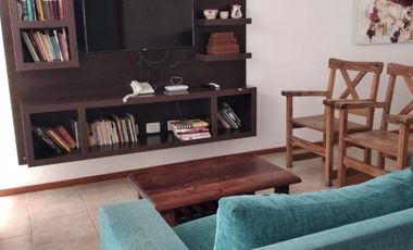 Casa en venta - 4 Dormitorios 3 Baños - 350mts2 - Miramar