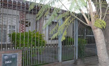 Casa - Luis Guillon