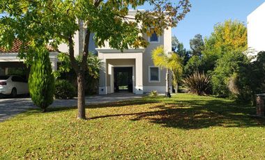 Venta Casa 5 Ambientes en San Francisco Villanueva Tigre