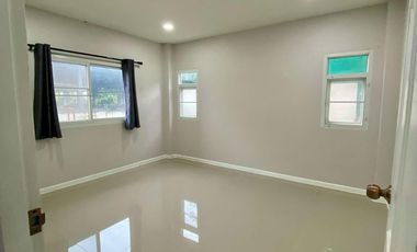 4 Bedroom House for sale in Ban Waen, Chiang Mai