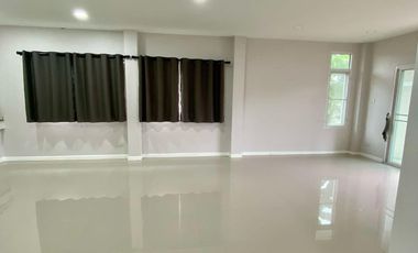 4 Bedroom House for sale in Ban Waen, Chiang Mai