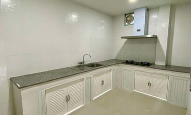 4 Bedroom House for sale in Ban Waen, Chiang Mai