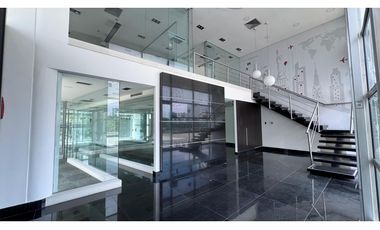 SE ARRIENDA  LOCAL COMERCIAL  EN EL POBLADO