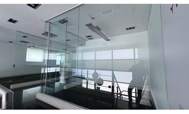 SE ARRIENDA  LOCAL COMERCIAL  EN EL POBLADO