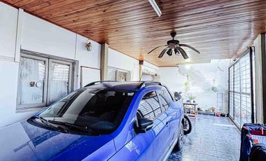 Casa en venta - 2 Dormitorios 1 Baño - Cocheras - 420Mts2 - Berisso