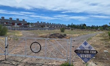 En venta, Parcela sobre calle Rio Colorado,  Neuquén.