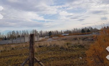 En venta, Parcela sobre calle Rio Colorado,  Neuquén.