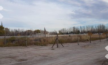 En venta, Parcela sobre calle Rio Colorado,  Neuquén.