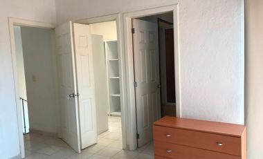 Casa en Fraccionamiento en Burgos Bugambilias Temixco - CRB-1129-Fr