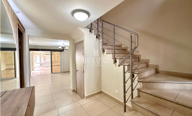 VENTA DE CASA EN VERSALLES (15)