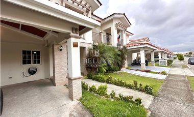 VENTA DE CASA EN VERSALLES (15)