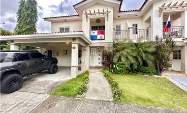 VENTA DE CASA EN VERSALLES (15)