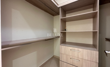VENTA DE CASA EN VERSALLES (15)