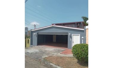 ALQUILO CASA AMOBLADA EN ALTOS DEL PANAMA - BETANIA $2000!!!