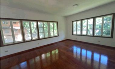 VENTA CASA UNIFAMILIAR ESTILO DUPLEX UBICADA ANCON 1182m2 JP