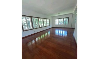 VENTA CASA UNIFAMILIAR ESTILO DUPLEX UBICADA ANCON 1182m2 JP