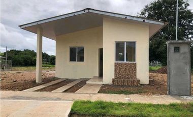 En venta casas Residencial La Villa River, La Villa de Los Santos.