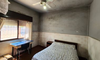 Casa en venta en Burzaco Este