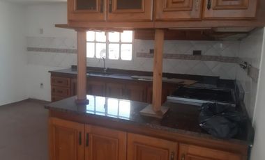 Casa PH en alquiler en Ramos Mejia Sur