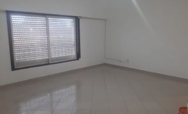 Casa PH en alquiler en Ramos Mejia Sur