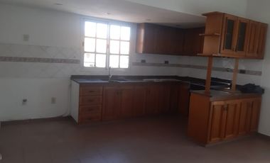 Casa PH en alquiler en Ramos Mejia Sur