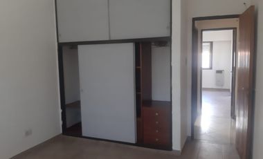 Casa PH en alquiler en Ramos Mejia Sur