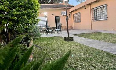 Casa en venta en Berazategui Este