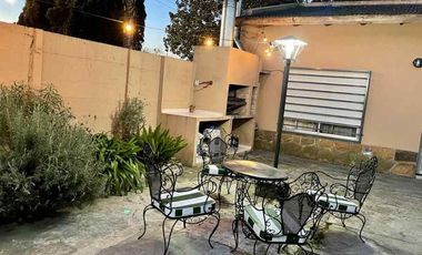 Casa en venta en Berazategui Este
