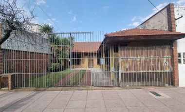 Casa en venta en Lanus Este