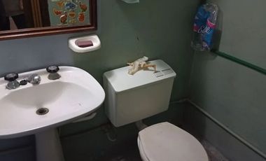 Casa PH en venta en Bernal Oeste