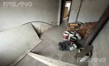 GALPON C/ VIVIENDA - JOSE LEON SUAREZ